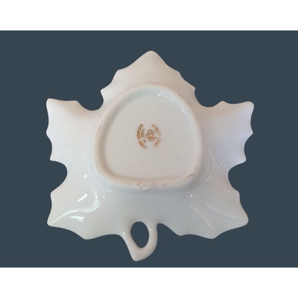 Vintage Ucagco China Leaf-Shaped Trinket Dish Made In Occupied Japan Hand-Painte - Picture 2 of 5